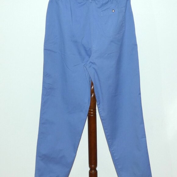 Eddie Bauer blue pleated front, tapered leg khaki pants - Picture 5 of 6